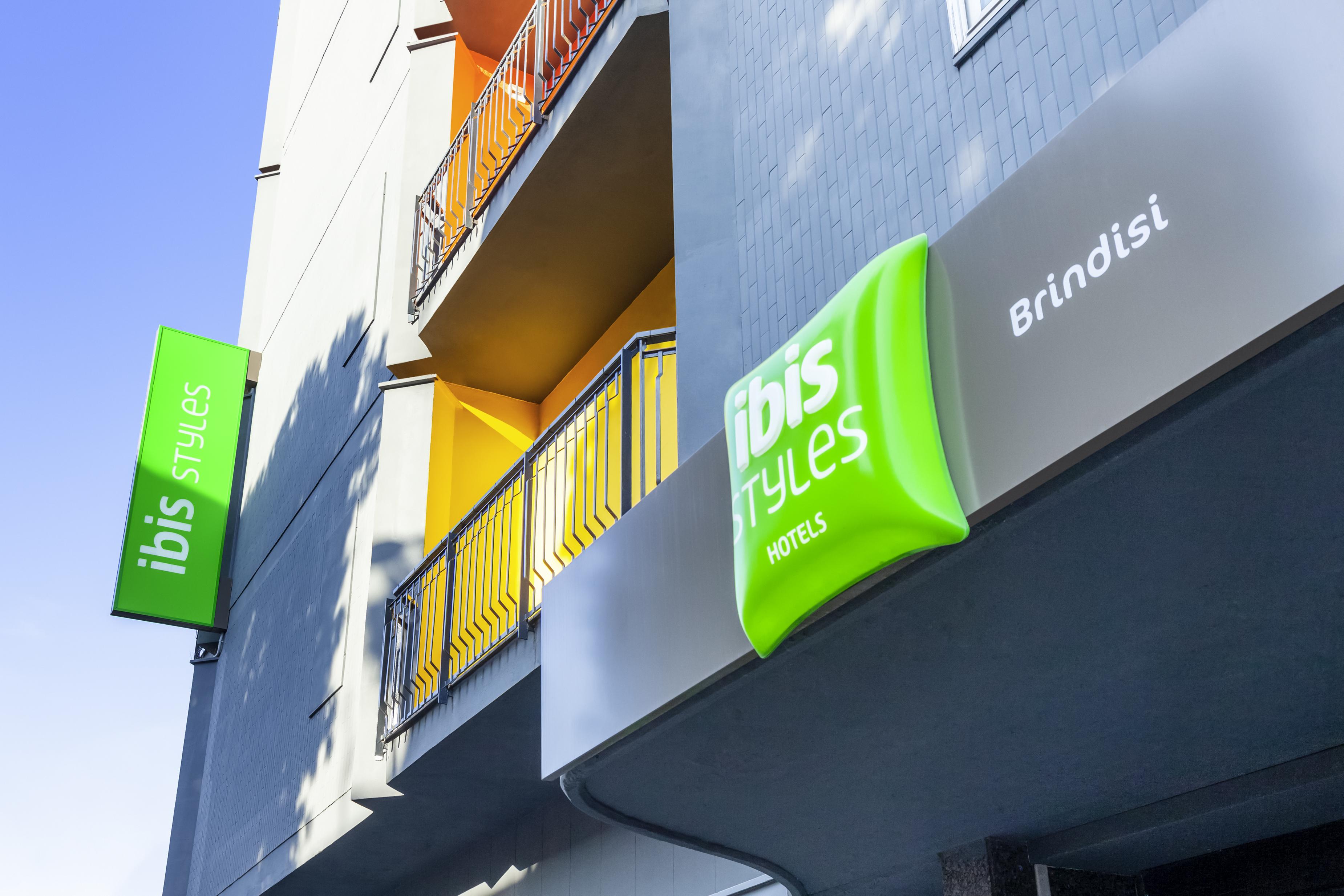 Ibis Styles Brindisi Hotel Exterior photo